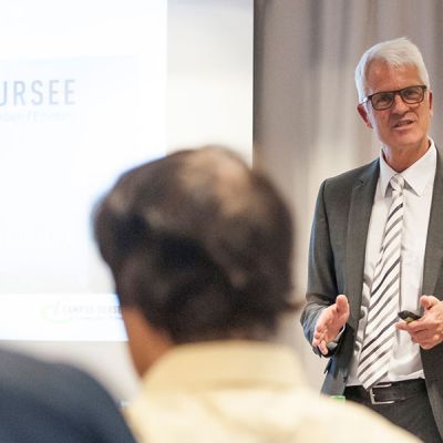 Header Zukunftskompetenzen für Verwaltungs- und Stiftungsräte/innen